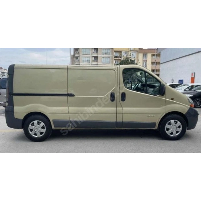 RENAULT TRAFIC- 2- 04/14; ARAÇ BİLGİLERİ VE RESİMLERİ