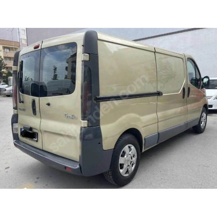 RENAULT TRAFIC- 2- 04/14; ARAÇ BİLGİLERİ VE RESİMLERİ