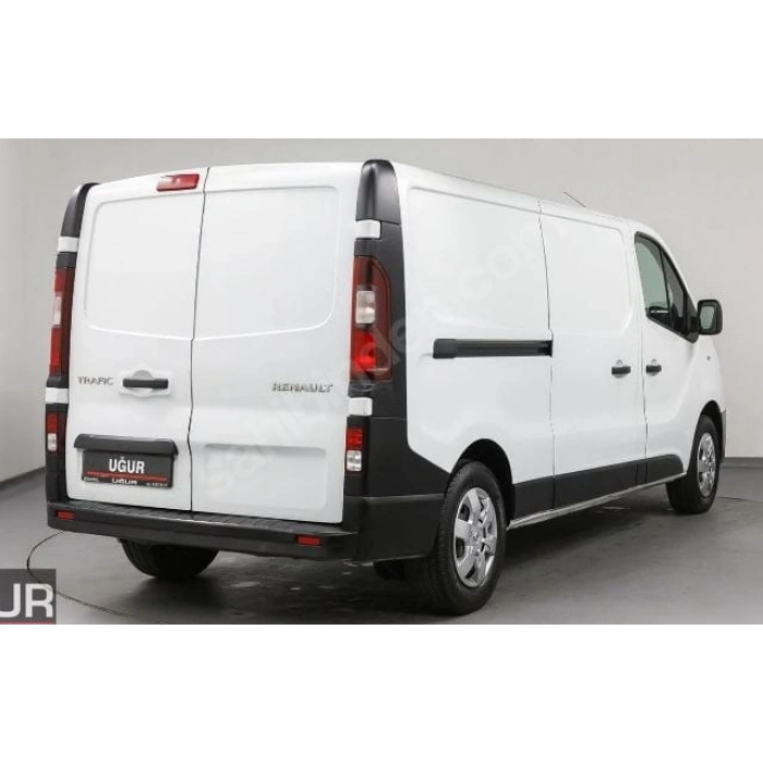 RENAULT TRAFIC- 3- 15/21; ARAÇ BİLGİLERİ VE RESİMLERİ