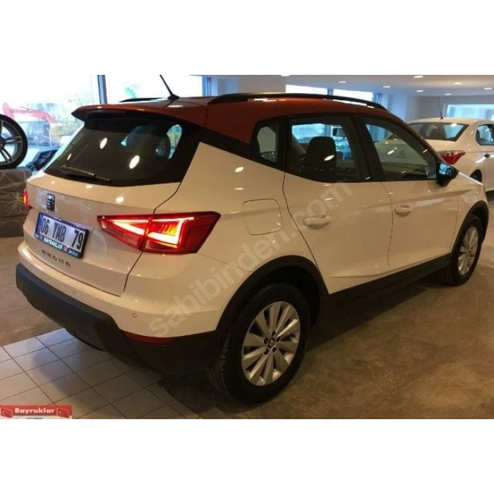 SEAT ARONA- 17/21; ARAÇ BİLGİLERİ VE RESİMLERİ
