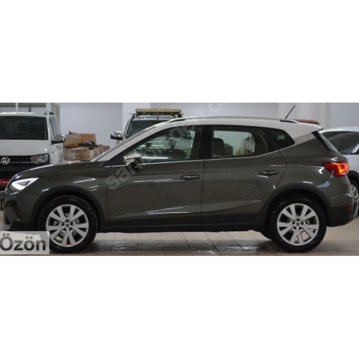SEAT ARONA- 22/25; ARAÇ BİLGİLERİ VE RESİMLERİ