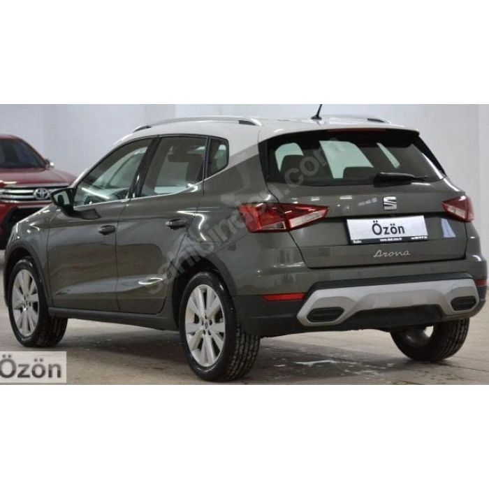 SEAT ARONA- 22/25; ARAÇ BİLGİLERİ VE RESİMLERİ