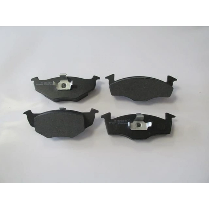 SEAT IBIZA- 00/01; ÖN FREN BALATASI (DİSK) (141,6X50X18,80/141,6X47,4X18,80) (BRAMAX)