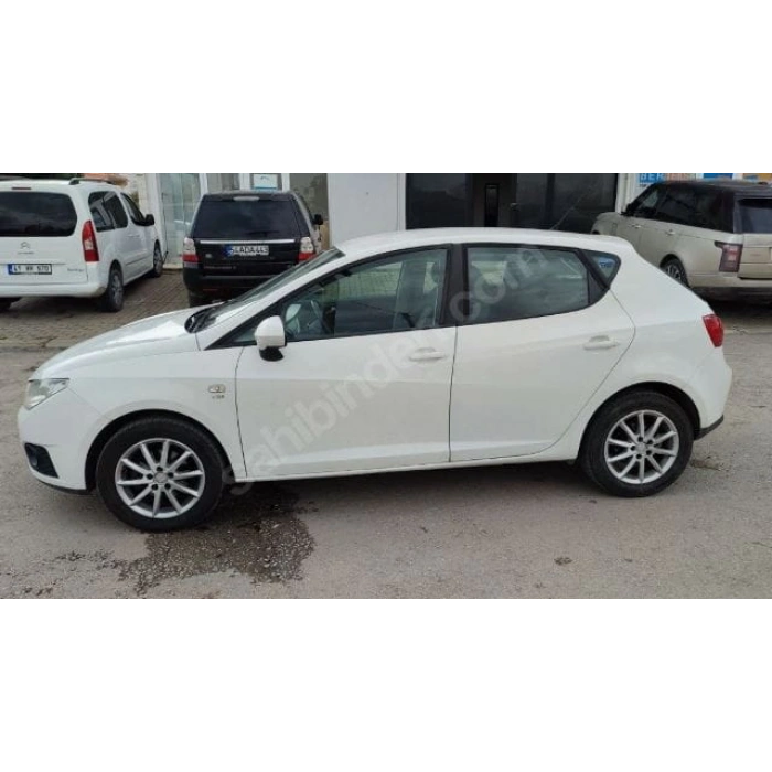 SEAT IBIZA- 09/12; ARAÇ BİLGİLERİ VE RESİMLERİ