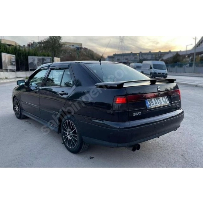 SEAT TOLEDO- 96/98; ARAÇ BİLGİLERİ VE RESİMLERİ