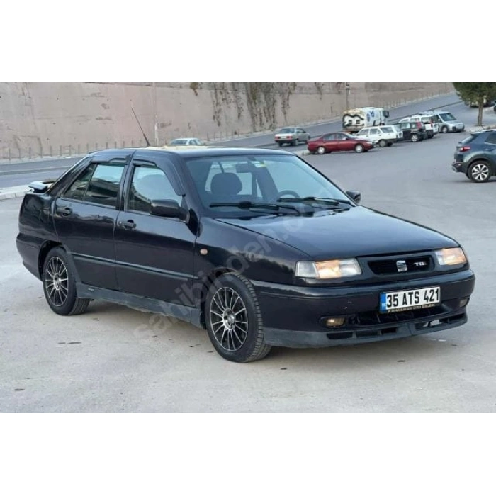 SEAT TOLEDO- 96/98; ARAÇ BİLGİLERİ VE RESİMLERİ