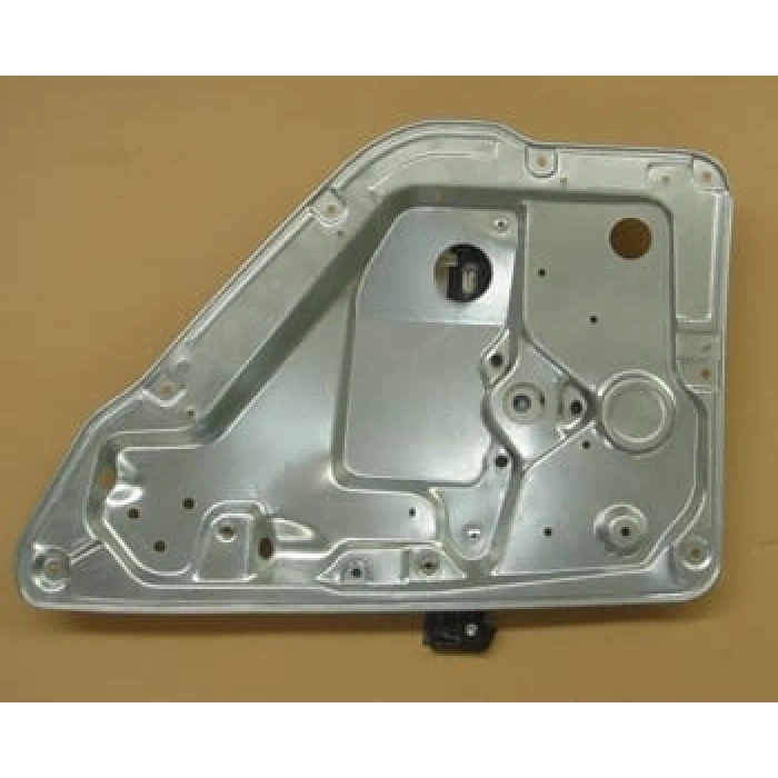 SKODA FABIA- 01/07; ARKA CAM KRİKOSU SAĞ ELEKTRİKLİ/MOTORSUZ (TABLALI) (HB) (TW)