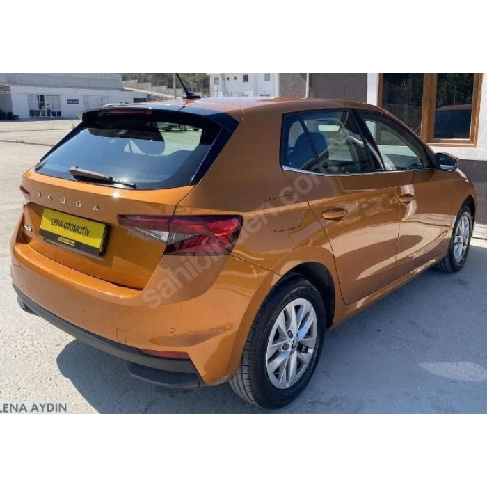 SKODA FABIA- 22/24; ARAÇ BİLGİLERİ VE RESİMLERİ