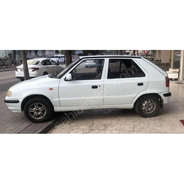 SKODA FELICIA- 95/98; ARAÇ BİLGİLERİ VE RESİMLERİ