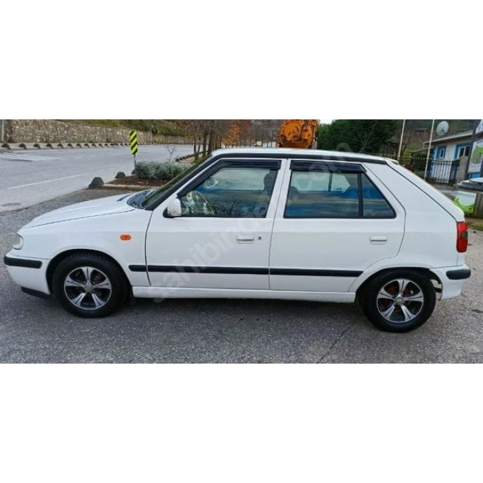 SKODA FELICIA- 99/01; ARAÇ BİLGİLERİ VE RESİMLERİ