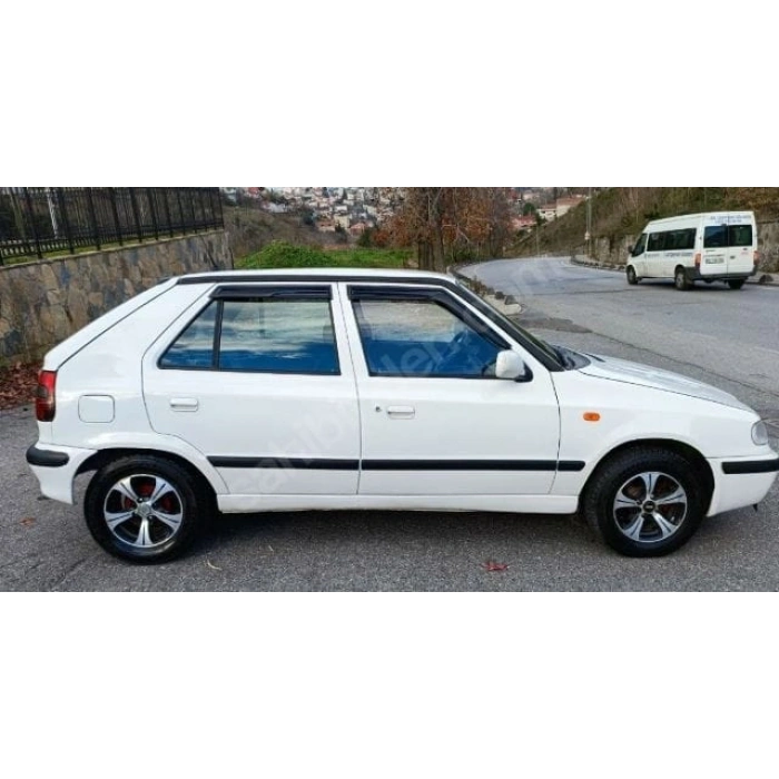SKODA FELICIA- 99/01; ARAÇ BİLGİLERİ VE RESİMLERİ
