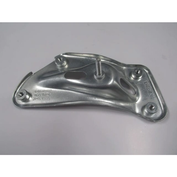 SKODA OCTAVIA- 05/09; ÖN ÇAMURLUK BAĞLANTI BRAKETİ UÇ KISIM ALT SAĞ (TW-Y)