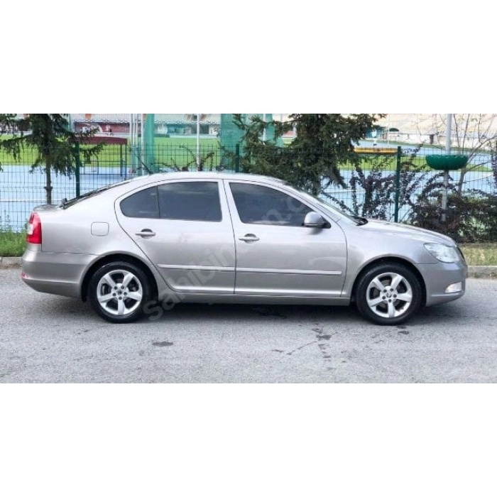 SKODA OCTAVIA- 10/12; ARAÇ BİLGİLERİ VE RESİMLERİ