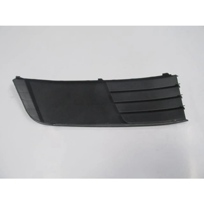 SKODA OCTAVIA- 13/17; SİS LAMBA KAPAĞI SOL SİS DELİKSİZ (TW)