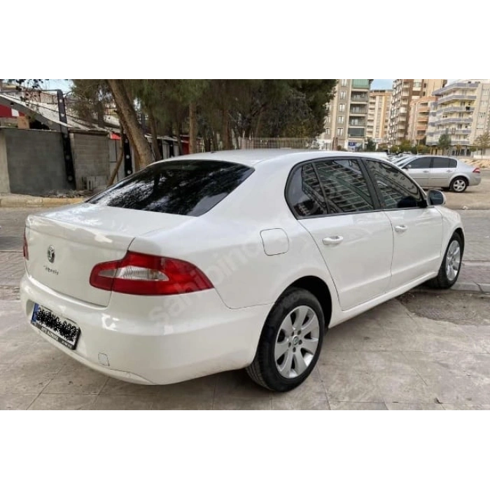 SKODA SUPERB- 09/12; ARAÇ BİLGİLERİ VE RESİMLERİ