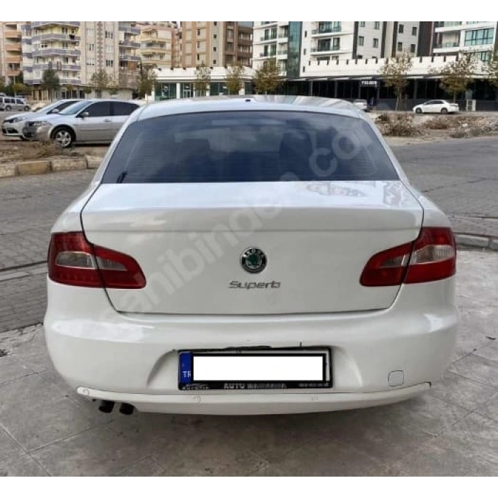 SKODA SUPERB- 09/12; ARAÇ BİLGİLERİ VE RESİMLERİ