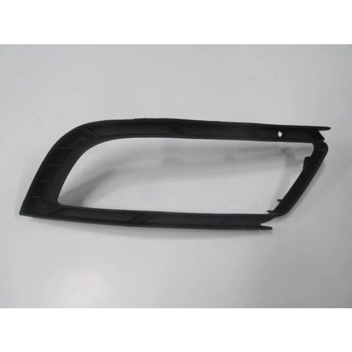 SKODA SUPERB- 13/15; SİS LAMBA ÇERÇEVESİ SAĞ (TW-Y)