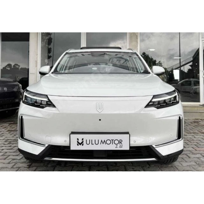 SKYWELL ET5 LEGEND- 2023; ARAÇ BİLGİLERİ VE RESİMLERİ