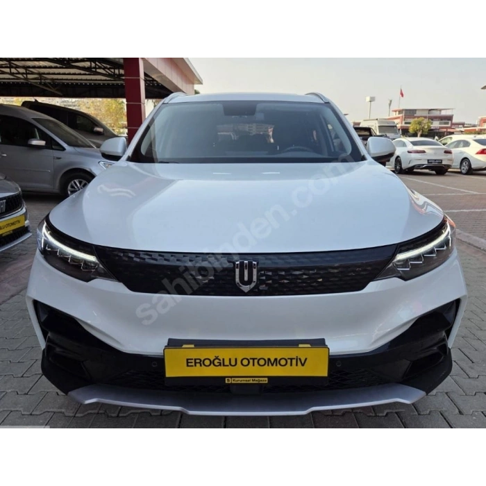 SKYWELL ET5 PREMIUM- 22/23; ARAÇ BİLGİLERİ VE RESİMLERİ