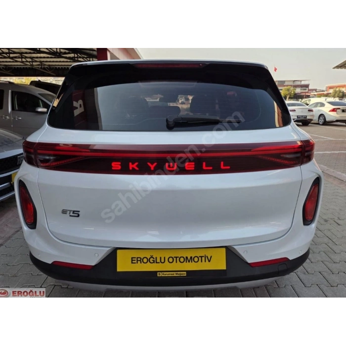 SKYWELL ET5 PREMIUM- 22/23; ARAÇ BİLGİLERİ VE RESİMLERİ