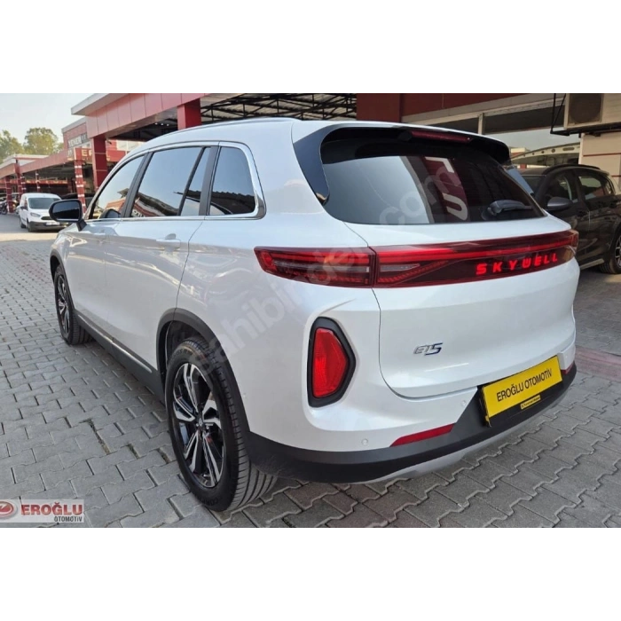 SKYWELL ET5 PREMIUM- 22/23; ARAÇ BİLGİLERİ VE RESİMLERİ