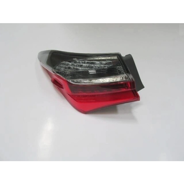 STOP LAMBASI DIS SOL LED COROLLA (E18) Benzin-Dizel 16-