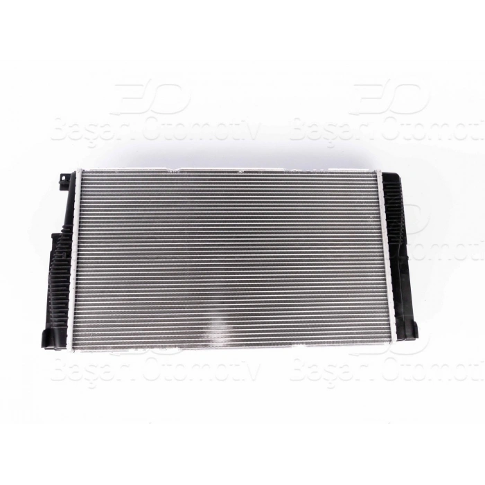 SU RADYATORU BRAZING MT AT 600X350X32 MM BMW 5 SERISIF10 LCI. F11 LCI 5.20I 1.6TURBO. 2.0 N20 12-17