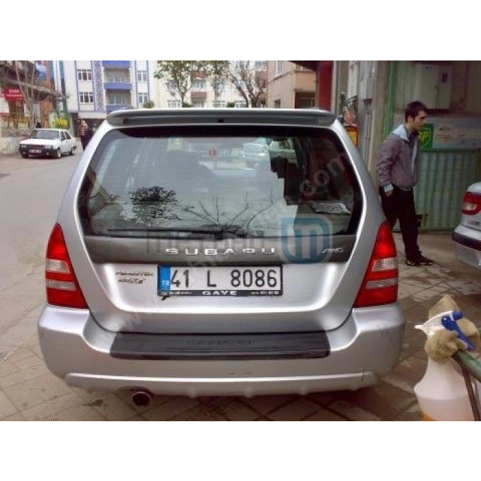 SUBARU FORESTER- 03/05; ARAÇ BİLGİLERİ VE RESİMLERİ