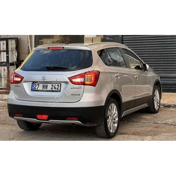 SUZUKI SCROSS- 20/21; ARAÇ BİLGİLERİ VE RESİMLERİ