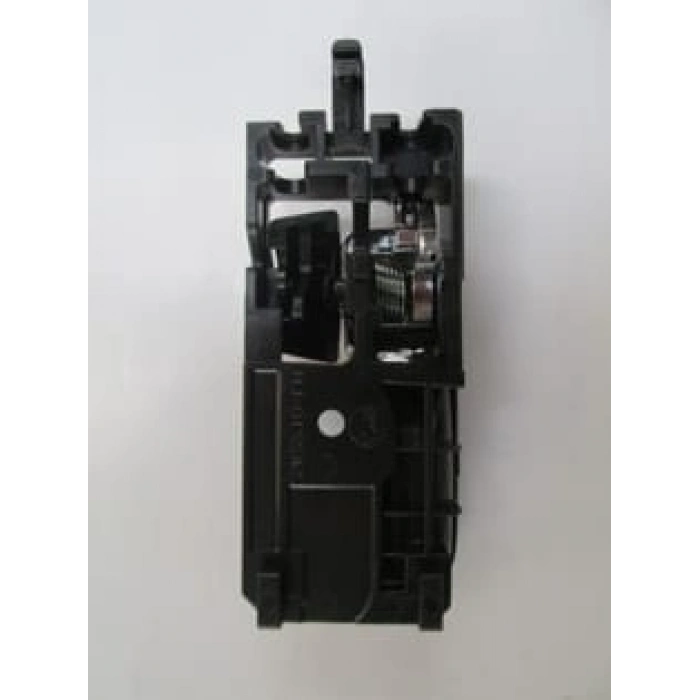 SUZUKI SWIFT- 05/11; ÖN KAPI İÇ AÇMA KOLU SOL SİYAH/NİKELAJLI (HUSHAN)