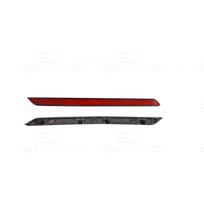 TAMPON REFLEKTORU ARKA DIS SAG VW PASSAT B8.5 19 >