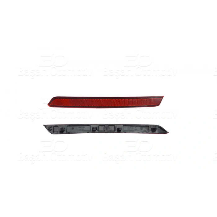 TAMPON REFLEKTORU ARKA DIS SOL VW PASSAT B8.5 19 >