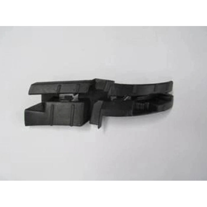 TAMPON TUTUCUSU SOL AUDI Q5 09 >