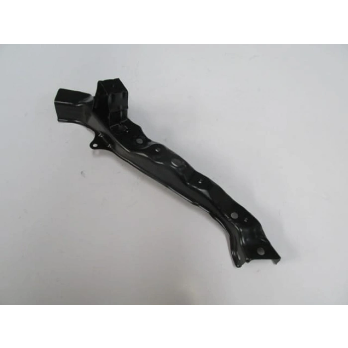 TOYOTA AURIS- 07/10; ÖN PANEL ÜST PARÇA SOL (TYG)