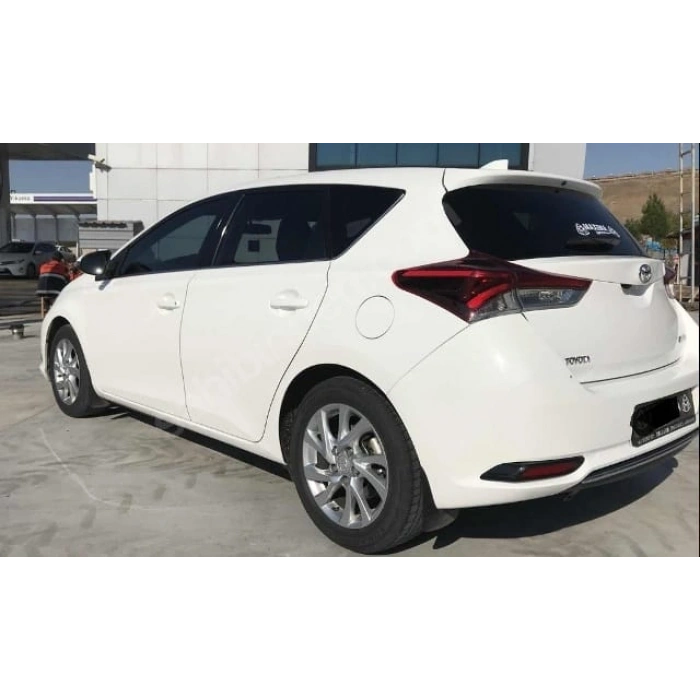 TOYOTA AURIS- 16/18; ARAÇ BİLGİLERİ VE RESİMLERİ