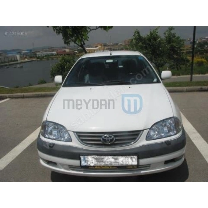 TOYOTA AVENSIS- 01/02; ARAÇ BİLGİLERİ VE RESİMLERİ