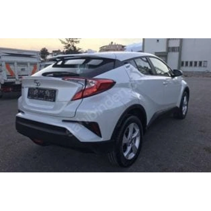 TOYOTA CHR- 16/23; ARAÇ BİLGİLERİ VE RESİMLERİ