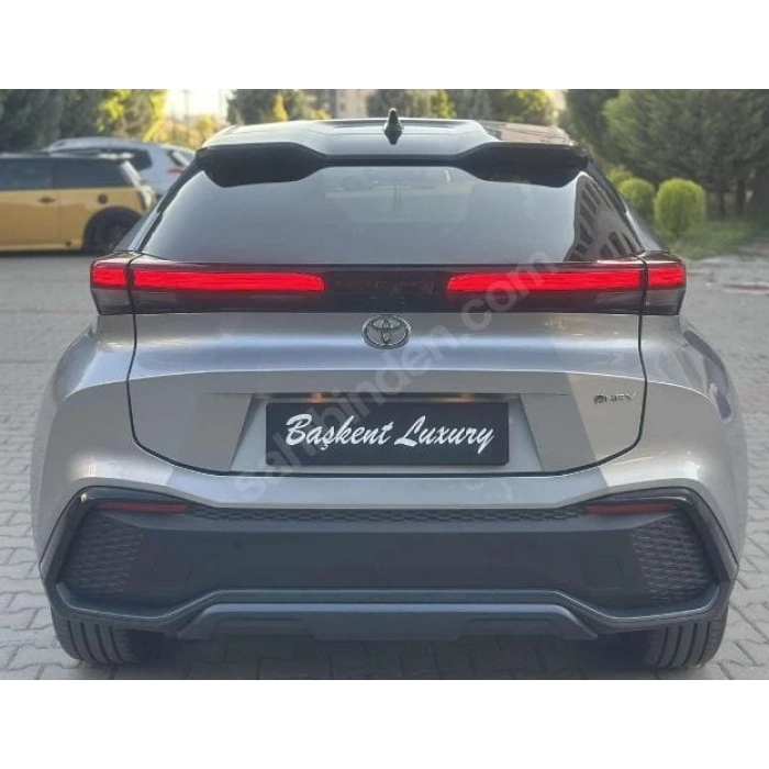 TOYOTA CHR- 24/25; ARAÇ BİLGİLERİ VE RESİMLERİ