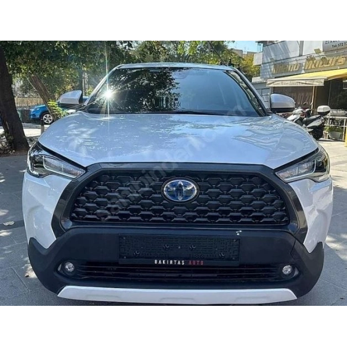 TOYOTA COROLLA- CROSS- 22/24; ARAÇ BİLGİLERİ VE RESİMLERİ
