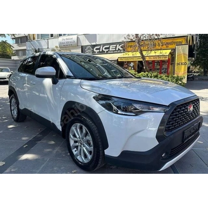 TOYOTA COROLLA- CROSS- 22/24; ARAÇ BİLGİLERİ VE RESİMLERİ