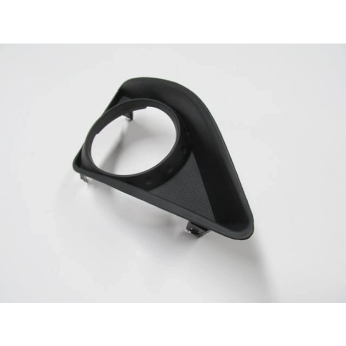 TOYOTA COROLLA- E150- 07/10; SİS LAMBA KAPAĞI SAĞ SİS DELİKLİ (FPI)