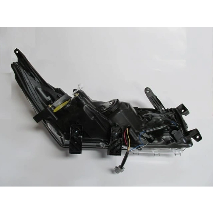 TOYOTA COROLLA- NDE180- 13/16; FAR LAMBASI SOL ELEKTRİKLİ/MOTORSUZ/LEDLİ/NİKELAJ ÇITALI (E MARKLI)