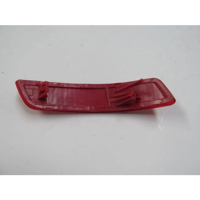 TOYOTA COROLLA- NDE180- 13/18; ARKA TAMPON REFLEKTÖRÜ SOL KIRMIZI