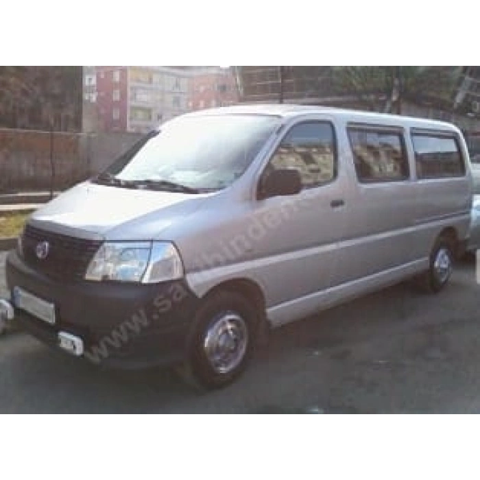 TOYOTA HIACE- MİNİBÜS- 07/10; ARAÇ BİLGİLERİ VE RESİMLERİ
