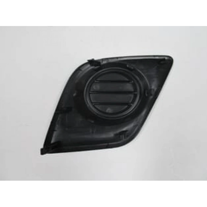 TOYOTA HILUX- PICK UP- 15/19; SİS LAMBA KAPAĞI SOL SİS DELİKSİZ (LM)