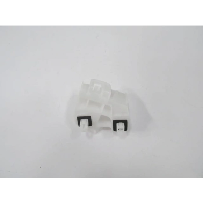 TOYOTA YARIS- 11/16; ARKA TAMPON BRAKETİ SAĞ PLASTİK (TYG)