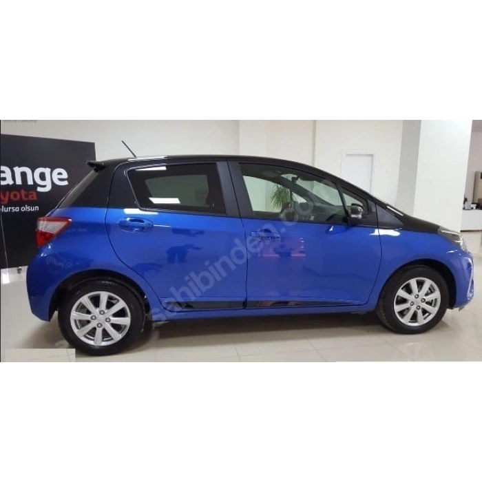 TOYOTA YARIS- 17/20; ARAÇ BİLGİLERİ VE RESİMLERİ