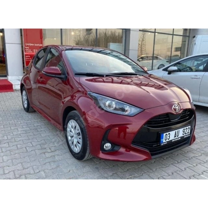 TOYOTA YARIS- 20/24; ARAÇ BİLGİLERİ VE RESİMLERİ