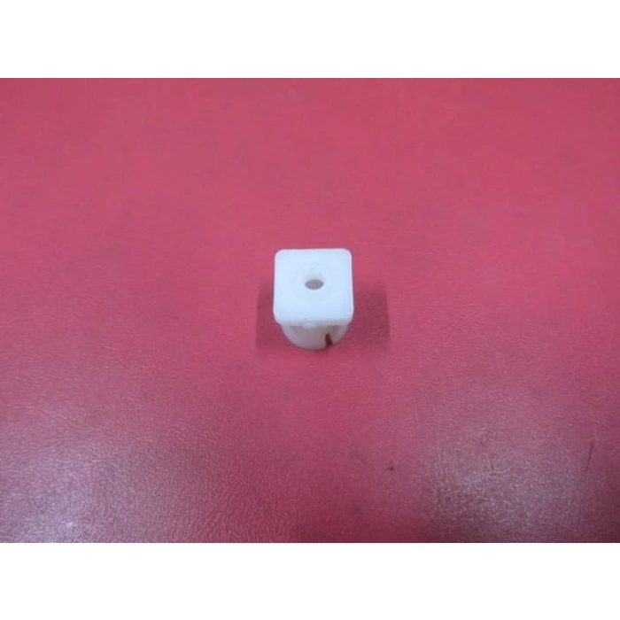 UNIVERSAL UNIVERSAL-; FAR KLİPSİ TÜM ARAÇLAR İÇİN