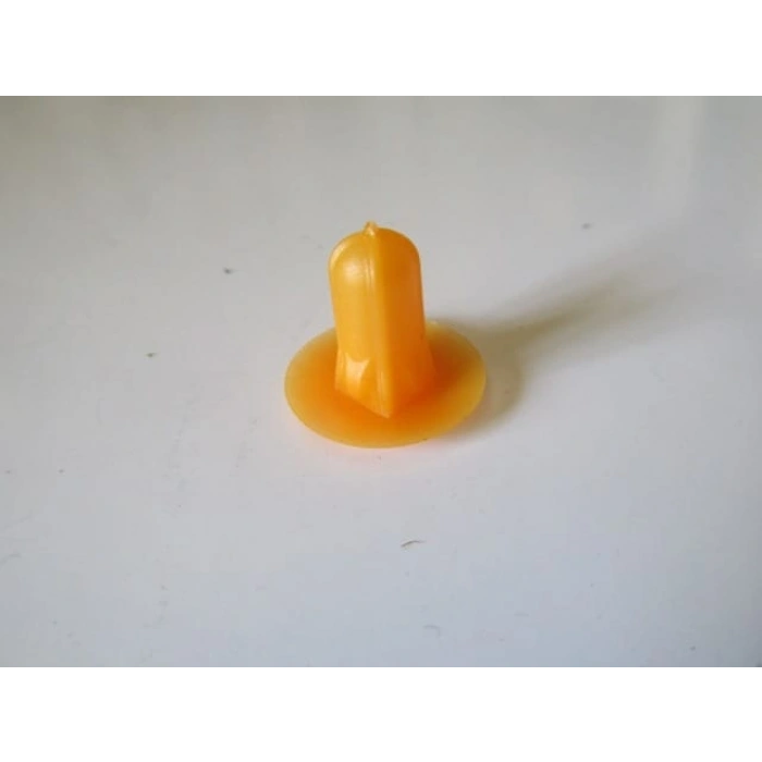 UNIVERSAL UNIVERSAL-; KAPI DÖŞEME KLİPSİ (DİŞİ) (FIAT)